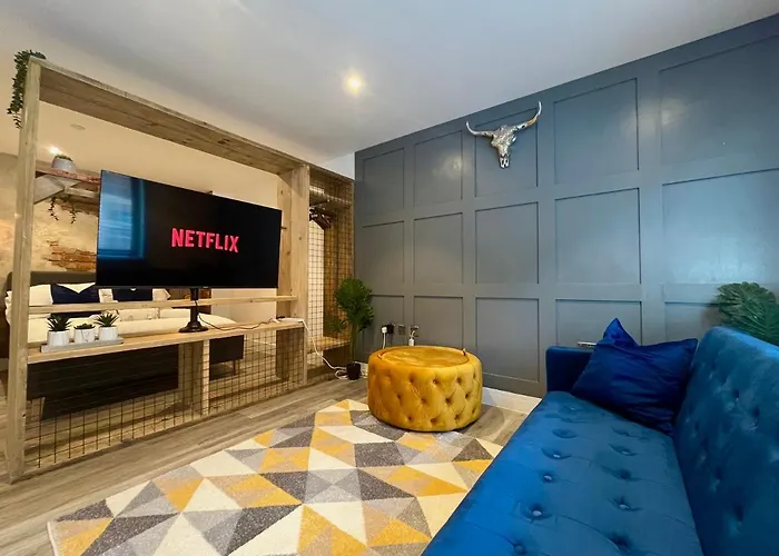 Stylish Studio Flat, Bournemouth Town Centre
